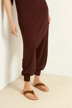 Hot Charys footbed Women Thongs |Comfort Soles