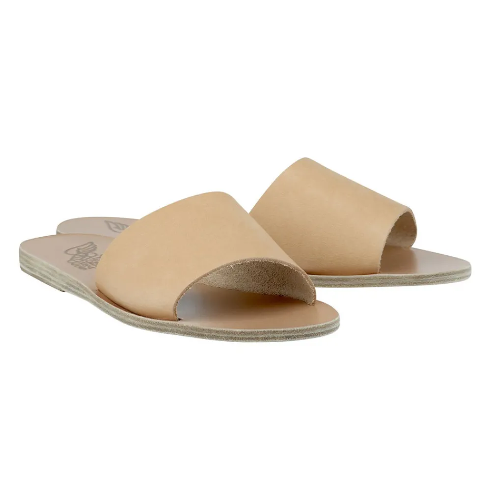 Online Taygete Women Slides