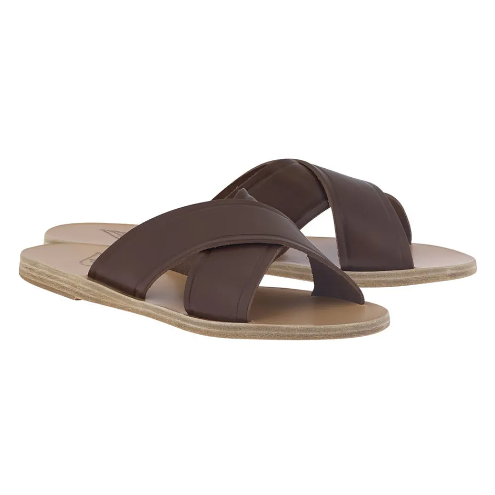 Hot Thais Women Slides