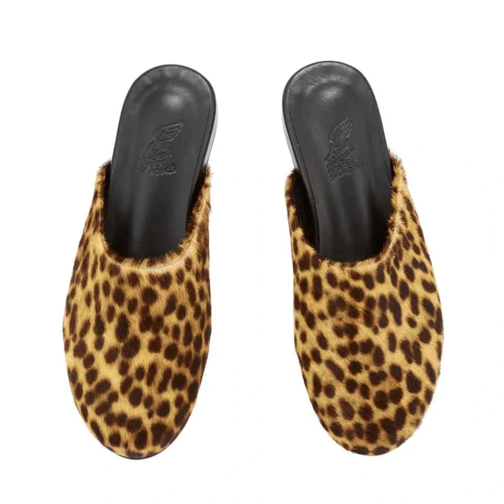 Online The slipper Women Slippers |Closed-Toe
